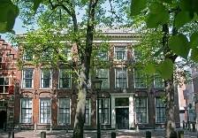 Lange Voorhout 8